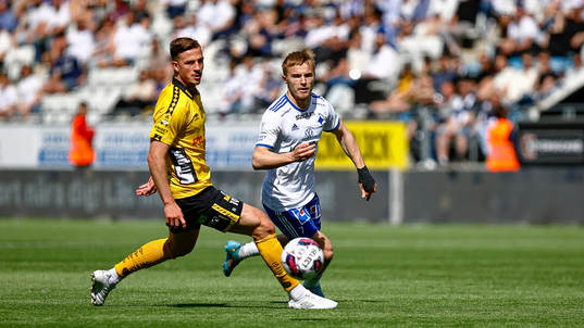 Elfsborgs Simon Olsson och IFK Norrköpings Jacob Ortmark
