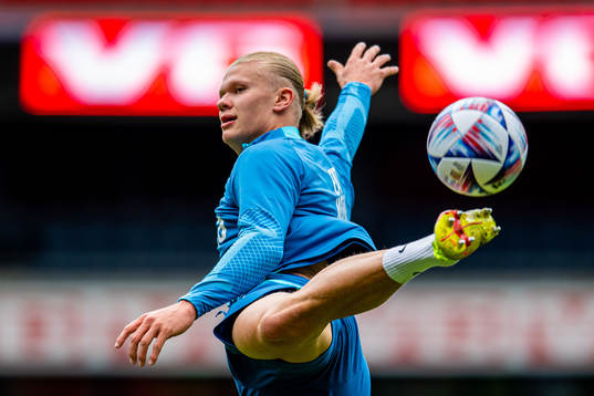 Bläddra bland fler bilder av Football, Nations League, Norway, training