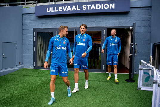 Marius Lode, Sander Berge and Erling Braut Haaland of the