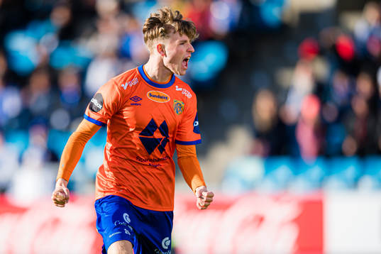 Oscar Solnørdal of Aalesund celebrates
