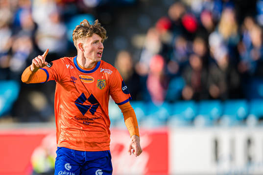 Oscar Solnørdal of Aalesund celebrates