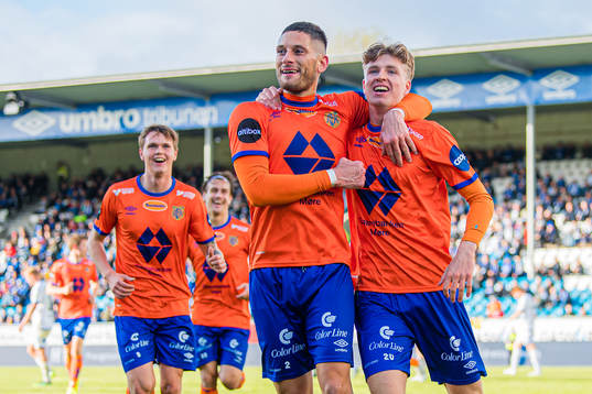 Oscar Solnørdal of Aalesund celebrates