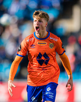 Oscar Solnørdal of Aalesund celebrates