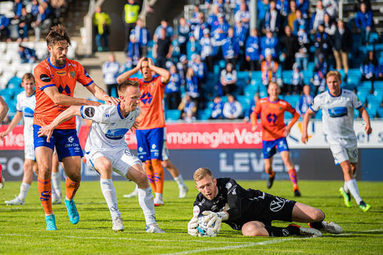 Alexander Juel Andersen of Aalesund, Søren Reese and Egil