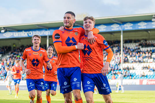 Bläddra bland fler bilder av Football, Eliteserien, Haugesund - Aalesund
