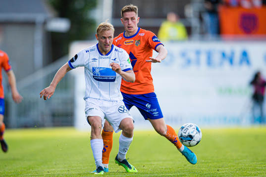 Nikolas Walstad of Haugesund and Simen Bolkan Nordli of