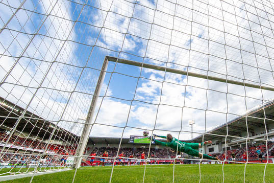 Helsingborgs målvakt Anders Lindegaard