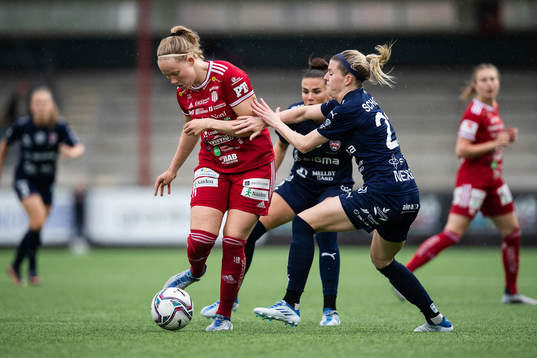 Piteås Hlin Eiríksdóttir och FC Rosengårds Olivia