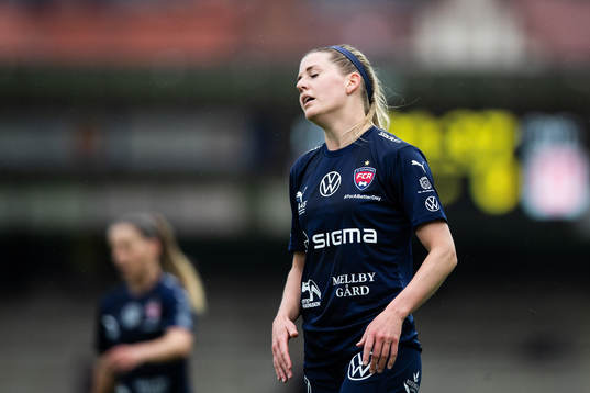 FC Rosengårds Olivia Schough deppar