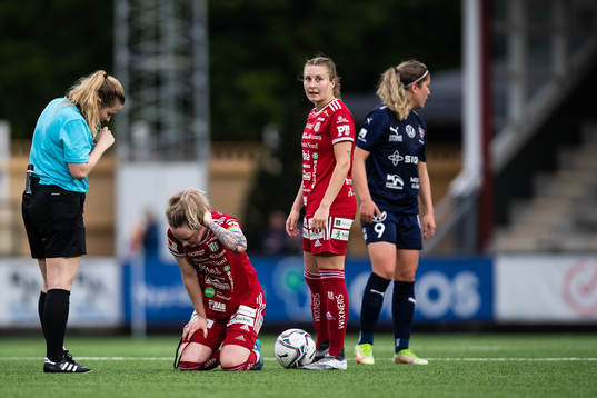 Piteås Cecilia Edlund har ont