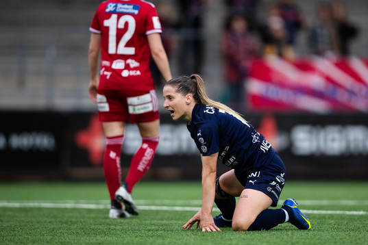 FC Rosengårds Jelena Cankovic deppar