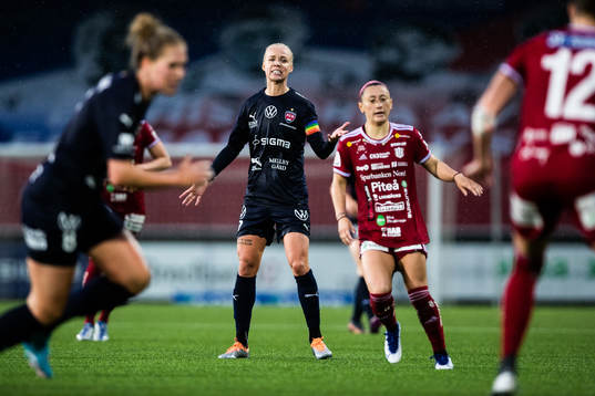 FC Rosengårds Caroline Seger deppar