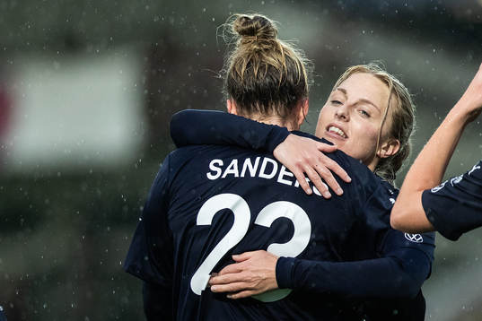 FC Rosengårds Mimmi Larsson jublar