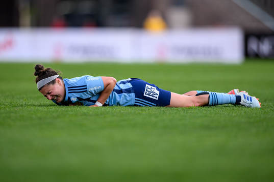 Djurgårdens Hayley Dowd har ont