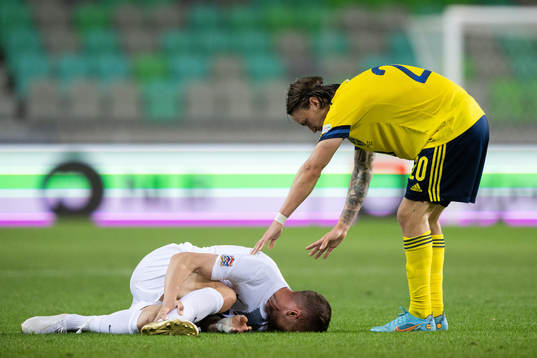 Jasmin Kurtic of Slovenia and Kristoffer Olsson of Sweden