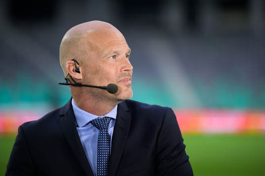 Former player Fredrik Ljungberg in the studio of Swedish