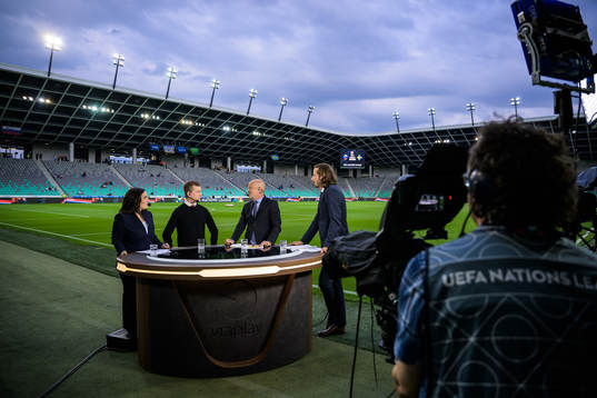 The studio of Swedish broadcaster Viaplay with Jennifer