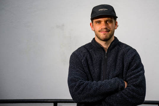 Ishockeyspelaren Timothy Liljegren