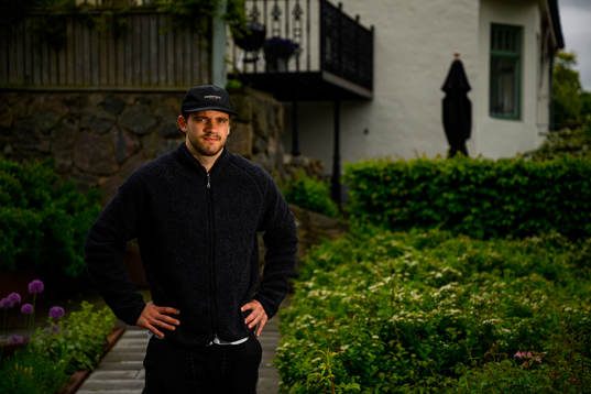Ishockeyspelaren Timothy Liljegren