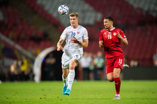 Alexander Sørloth of Norway and Milos Veljković of Serbia