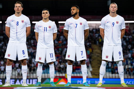 Sander Berge, Mohamed Elyounoussi, Joshua King and Erling