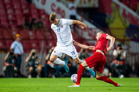 Alexander Sørloth of Norway and Strahinja Pavlović of