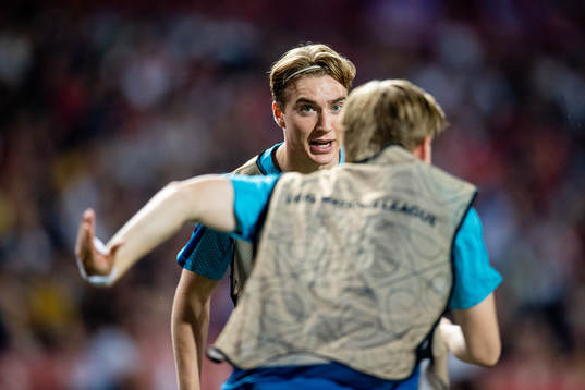 Kristian Thorstvedt of Norway warms up
