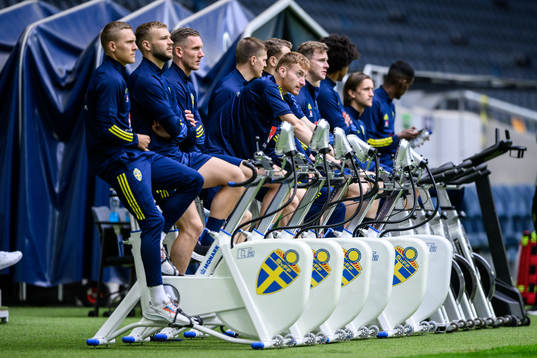 Ludwig Augustinsson, Jesper Karlström, goalkeeper Robin