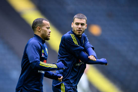 Robin Quaison and Edvin Kurtulus of the Swedish national