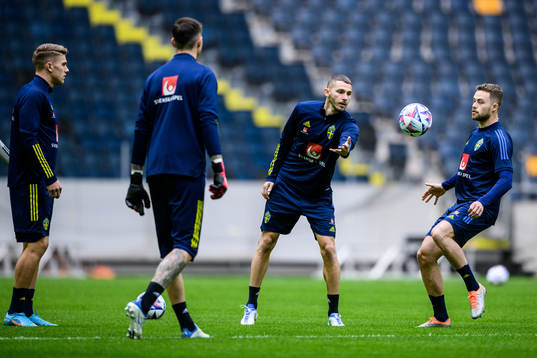 Branimir Hrgota and Gabriel Gudmundsson of the Swedish