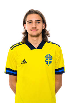 Oliver Cekredzi i P17-landslaget