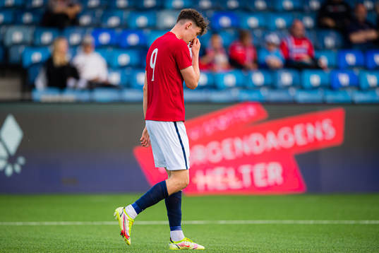 Jørgen Strand Larsen of Norway looks dejected