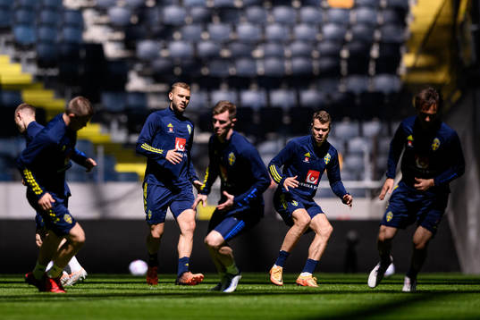 Jesper Karlström and Viktor Claesson of the Swedish