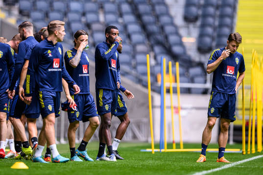 Kristoffer Olsson, Alexander Isak and Mattias Svanberg of
