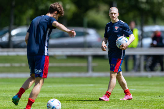 Tvååkers David Struski Persson före fotbollsmatchen i
