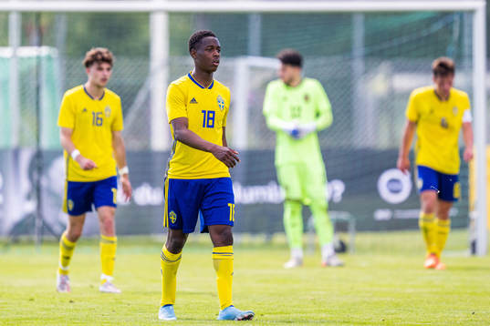 Sveriges Richie Omorowa deppar