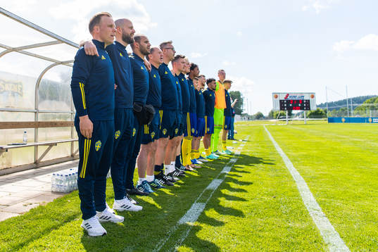 Sveriges förbundskapten Viktor Eriksson och assisterande