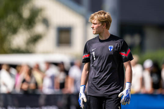 Finlands målvakt Luka Nokelainen