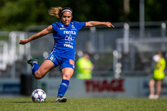 Örebros Carly Wickenheiser