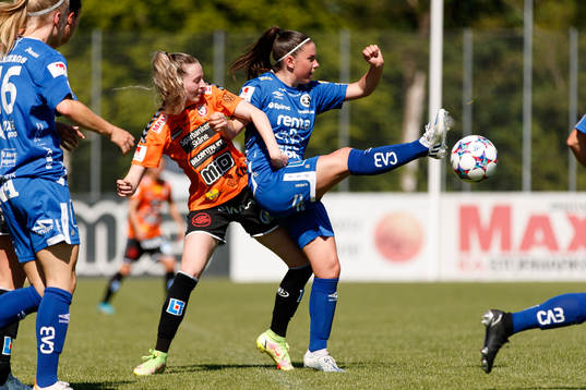 Kristianstads Gabrielle Carle och Örebros Emilia Pelgander