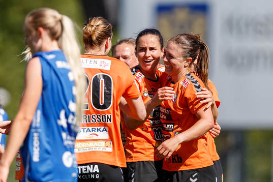 Kristianstads Evelyne Viens jublar