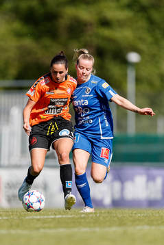 Kristianstads Evelyne Viens och Örebros Berglind Ros