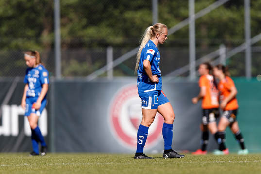 Örebros Michaela Kovacs deppar
