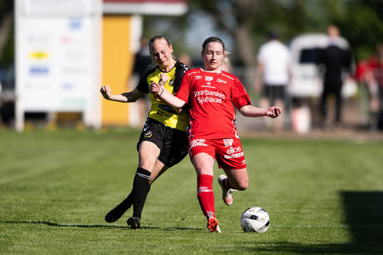 Skultorps Matilda Andersson och Elfsborgs Fanny Johansson