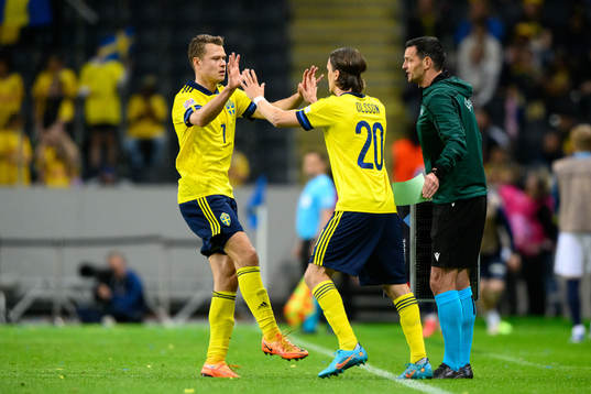 Viktor Claesson of Sweden is replaced by Kristoffer Olsson