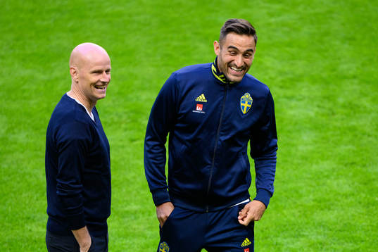 Ståle Solbakken, head coach of Norway, and Sotirios