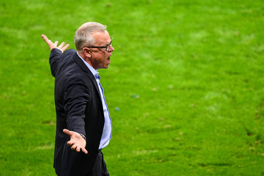 Head coach Janne Andersson of Sweden reacts