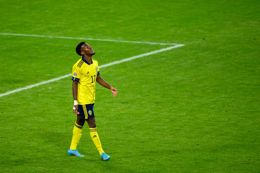 Anthony Elanga of Sweden looks dejected