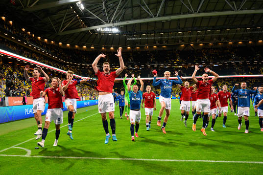 The players of Norway celebrate