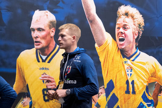 Andreas Hanche-Olsen of Norway ahead the Nations League